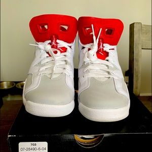 Air Jordan 6 Retro